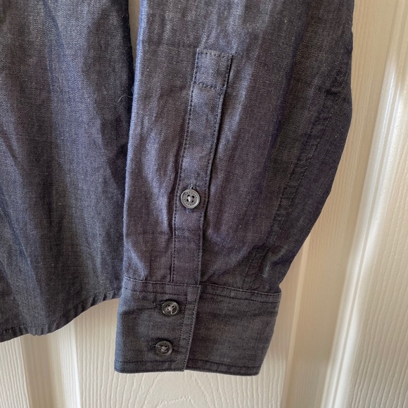 Express Tailored Chambray button down, XS - Picture 3 of 7